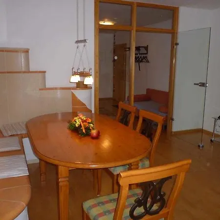 Haus Residenz Am See_ Nr_ 8 تيتيسي نيوستادت